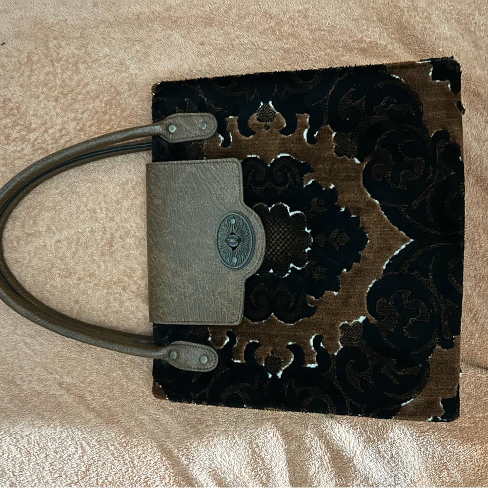Chic Black and Brown Women's Shoulder Bag